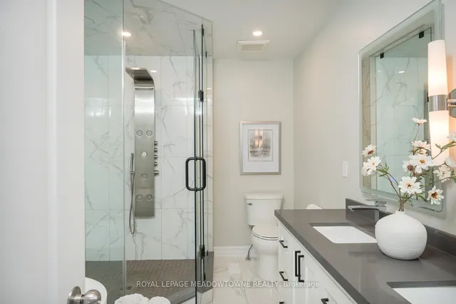 Additional image 23 of 745 Farmstead Dr Unit 16