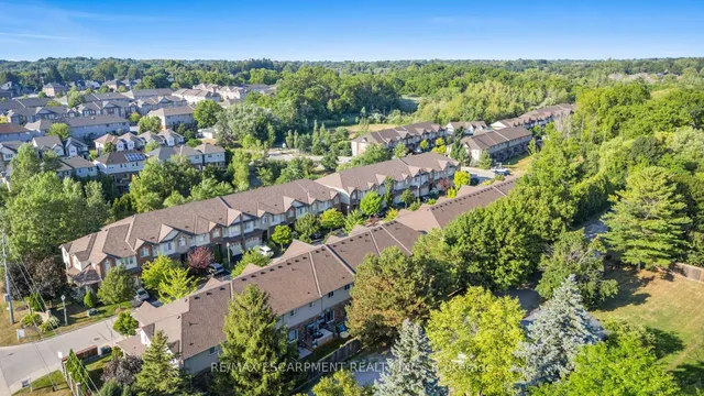 Additional image 49 of 10 LIDDYCOAT Lane Unit 4