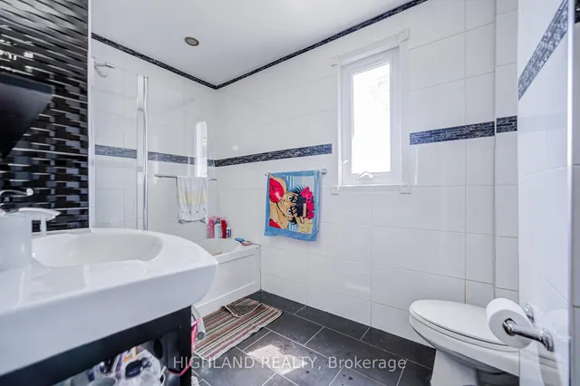 Additional image 14 of 123 Russett Ave