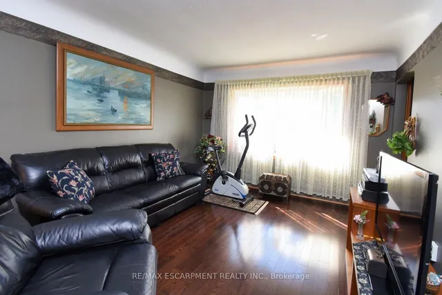 Additional image 6 of 251 East 31st St