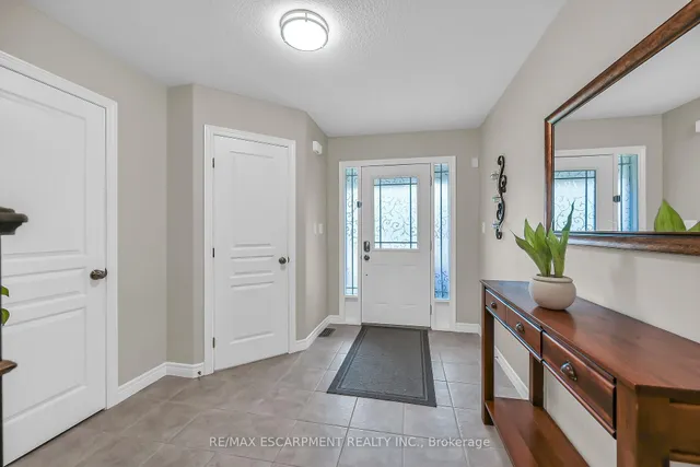 Additional image 6 of 70 Escarpment Dr