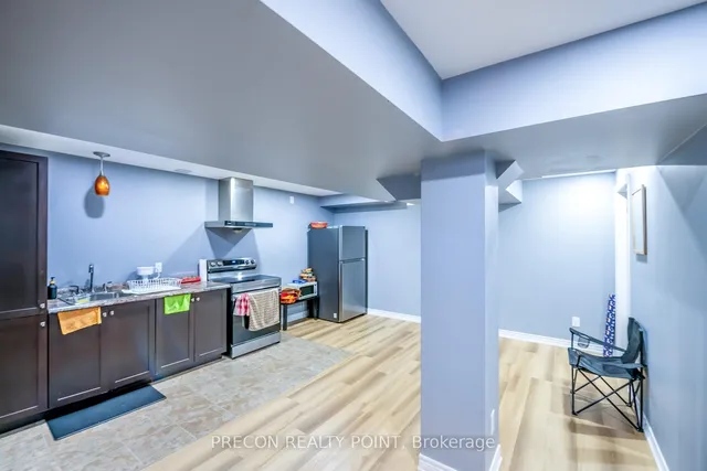 Additional image 44 of 24 Midanbury Way