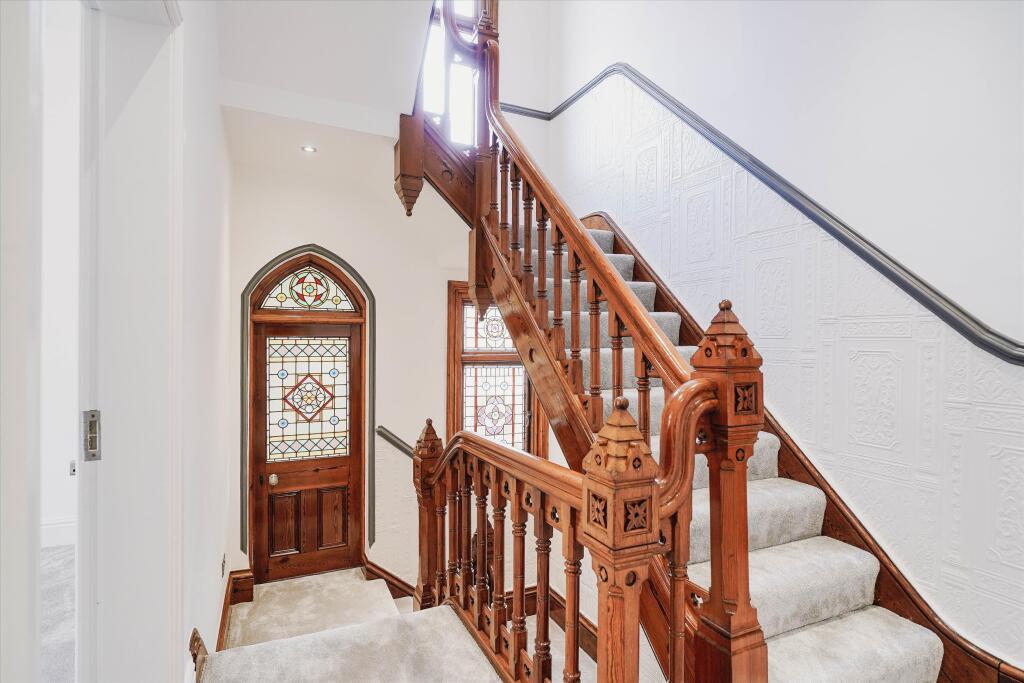 Additional image 9 of Russell Road, Moseley, Birmingham, B13