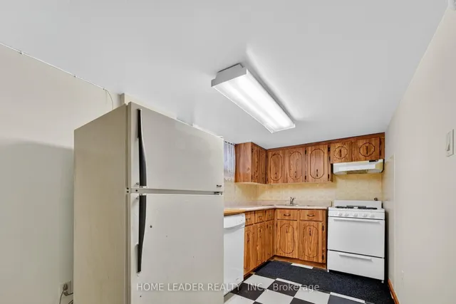 Additional image 17 of 5 Lindsey Ave