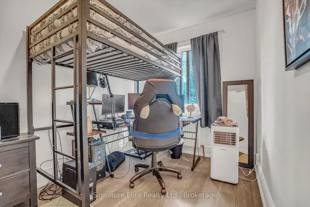 Additional image 26 of 184 Swanwick Ave