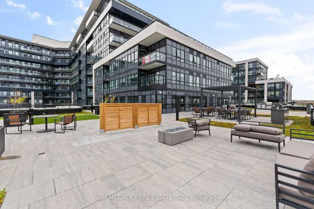 Additional image 33 of 395 Dundas St Unit 819