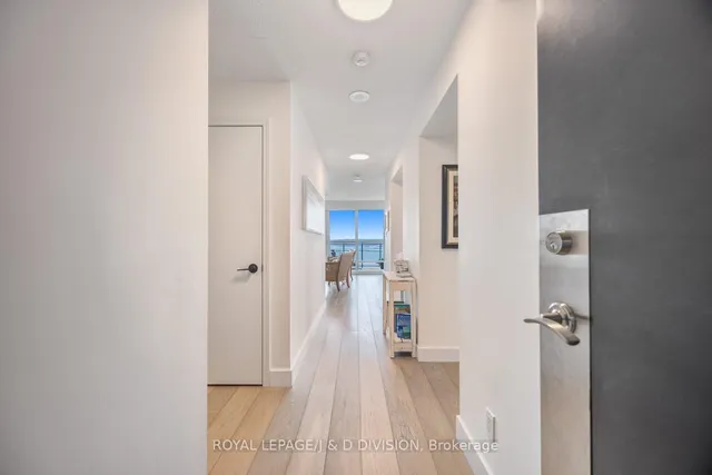 Additional image 4 of 410 Queens Quay Unit 1203