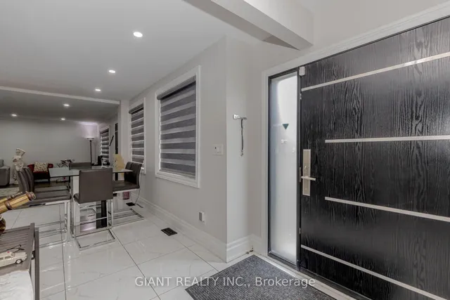 Additional image 5 of 90 Main St