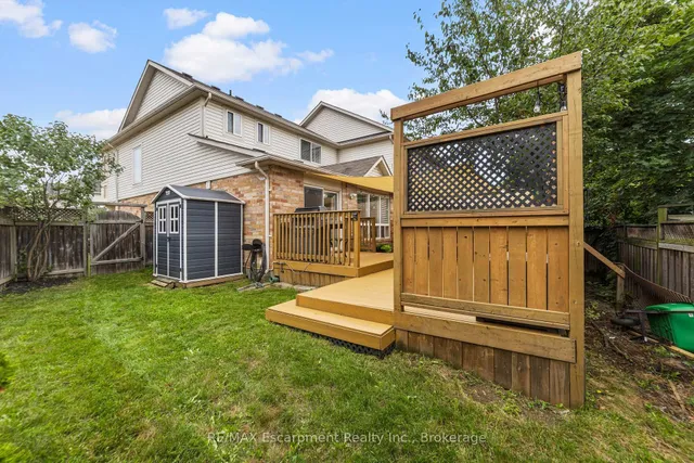 Additional image 32 of 1113 Riddell Cres