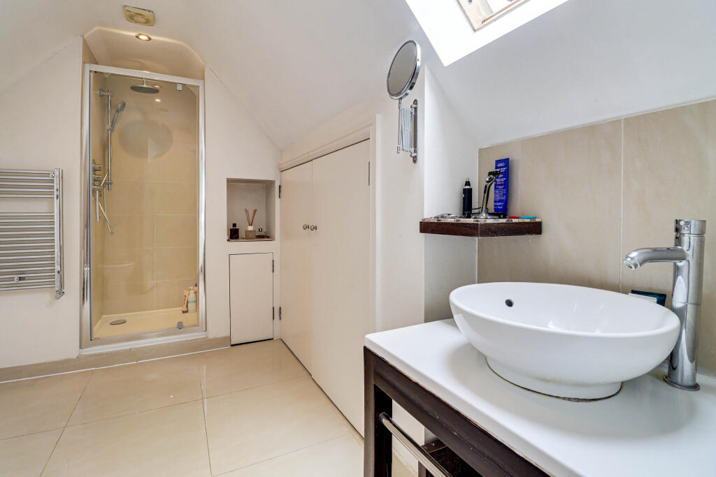 Additional image 22 of Chamberlaines, Harpenden, Hertfordshire, AL5