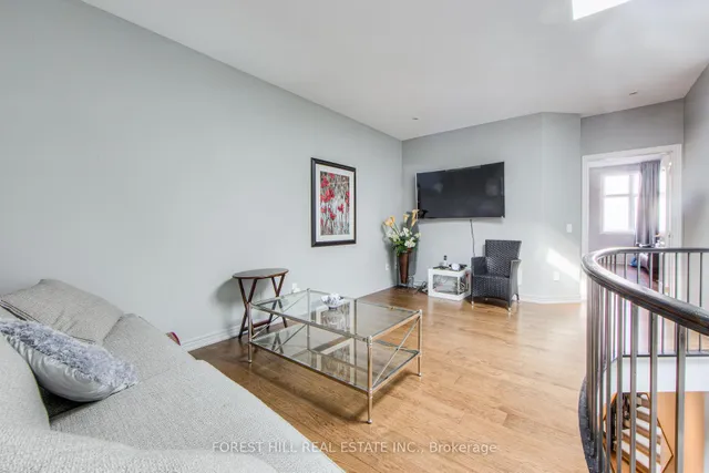 Additional image 39 of 260 Russell Hill Rd Unit 13