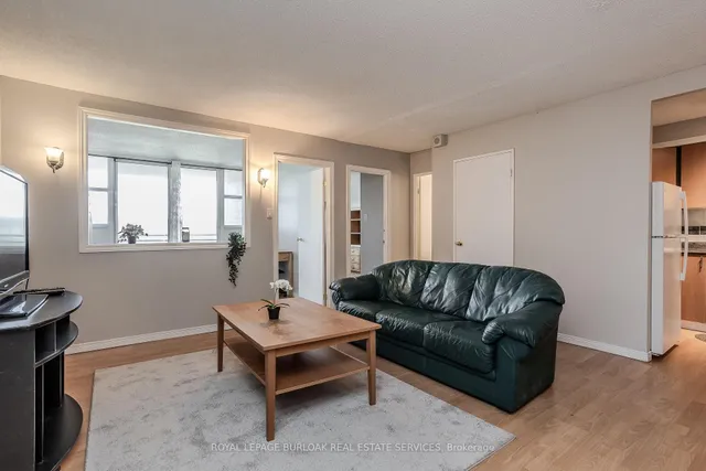 Additional image 11 of 975 Warwick Crt Unit 1510