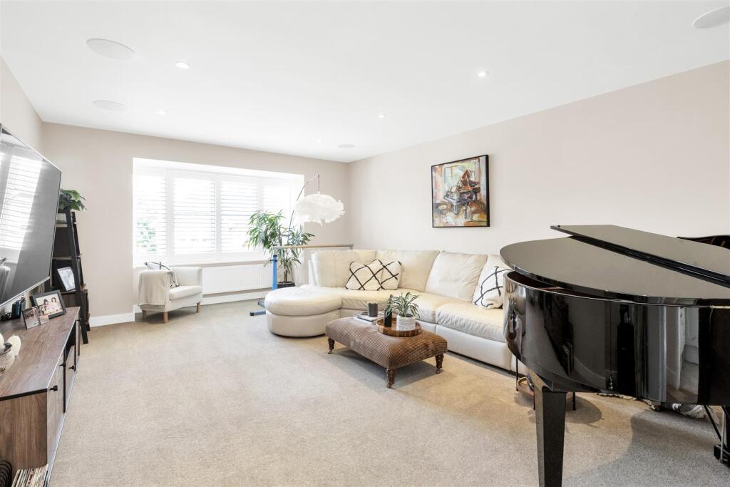 Additional image 4 of Townsend Lane, Harpenden