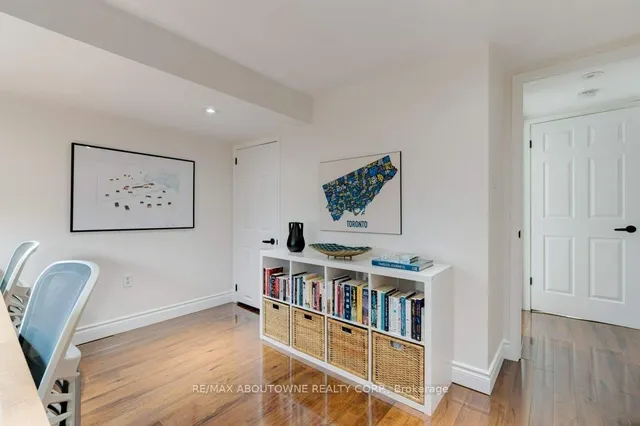 Additional image 23 of 814 Miriam Cres