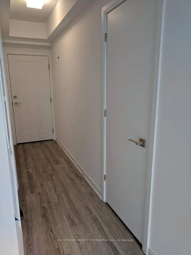 Additional image 5 of 50 Charles St Unit 1813
