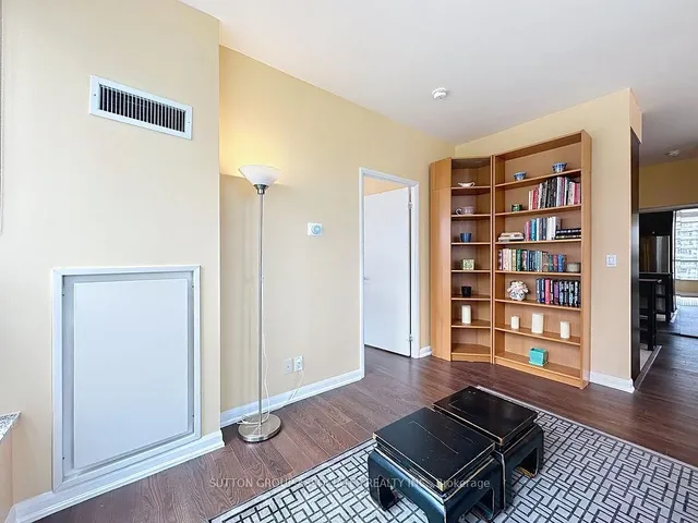 Additional image 9 of 500 Sherbourne St Unit 603