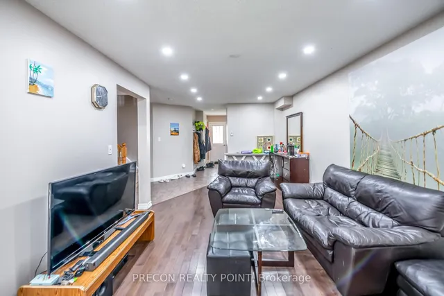 Additional image 14 of 24 Midanbury Way