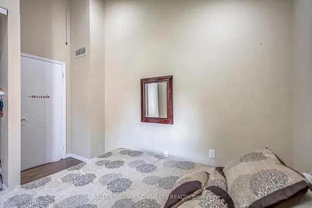 Additional image 23 of 375 SILVERBIRCH Blvd