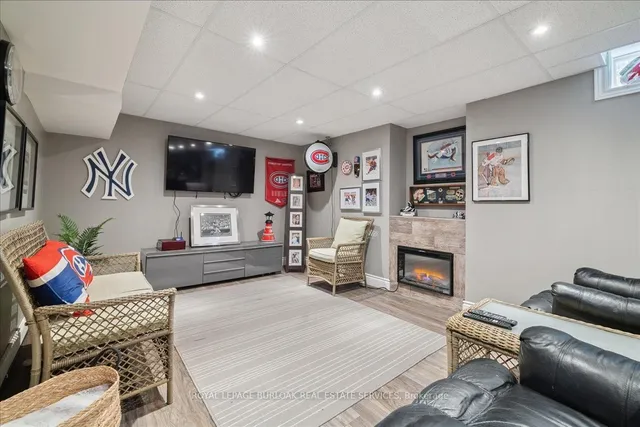 Additional image 38 of 2345 Montgomery Dr