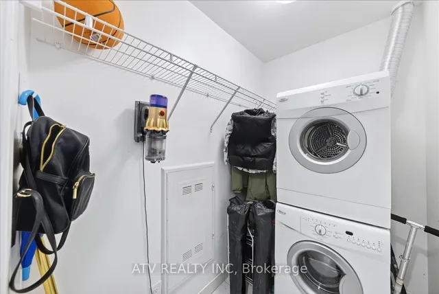 Additional image 17 of 170 Sumach St Unit 1113