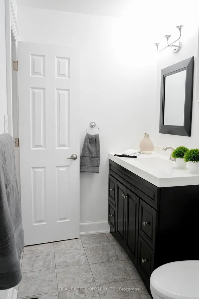 Additional image 25 of 393 Hansen RD North Rd