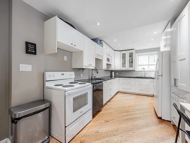 Additional image 24 of 38 Viewmount Ave