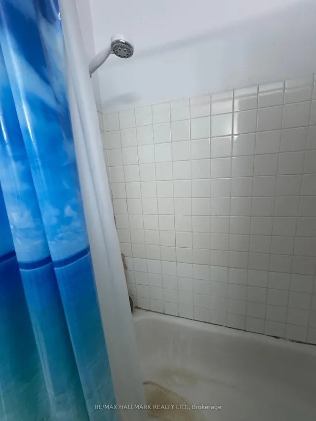 Additional image 21 of 4645 Jane St Unit 1207