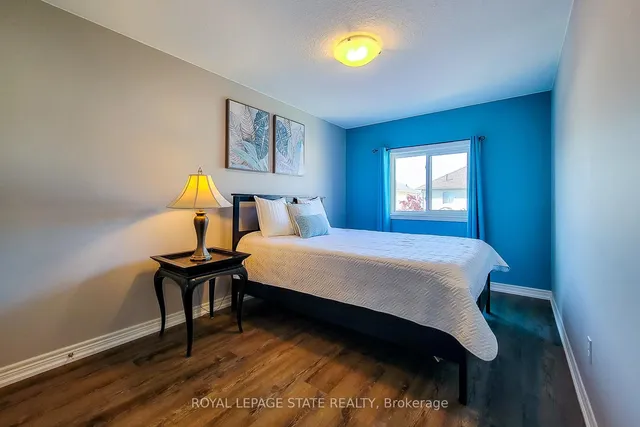 Additional image 30 of 110 Marina Point Cres