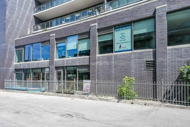 Additional image 34 of 1201 Dundas St Unit 902