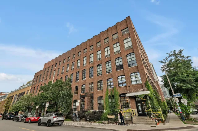 Additional image 28 of 43 Hanna Ave Unit 207