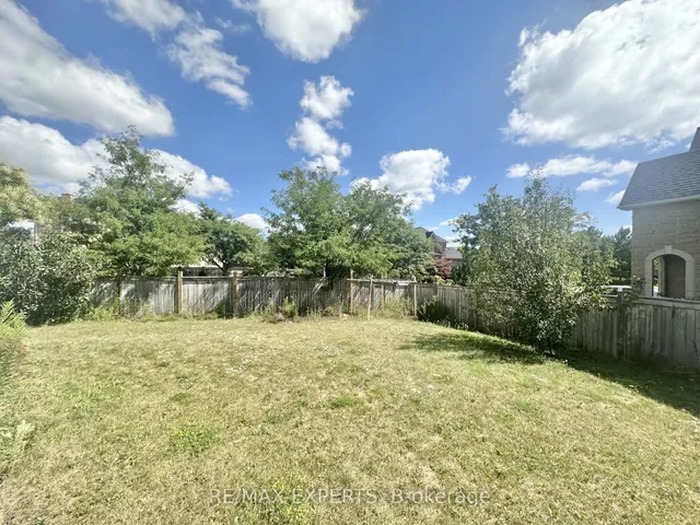 Additional image 32 of 2 Louvre Circ