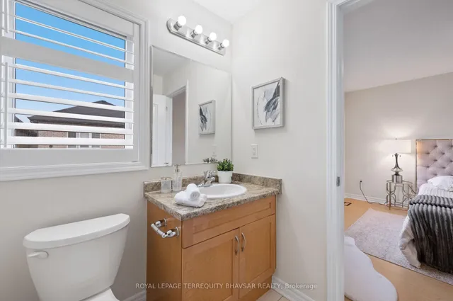 Additional image 34 of 98 Quillberry Clse