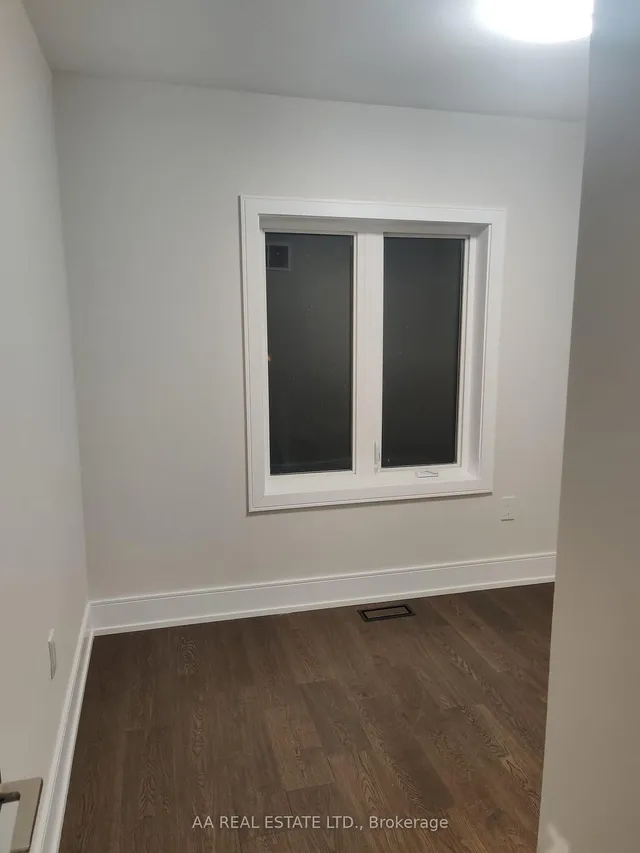 Additional image 33 of 471 Jones Ave