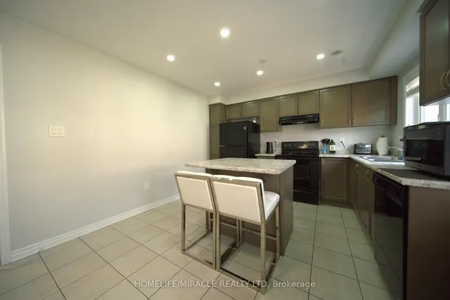 Additional image 4 of 43 Baycliffe Cres