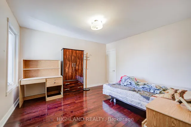 Additional image 10 of 123 Russett Ave