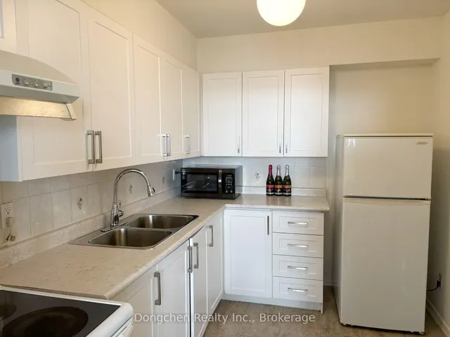 Additional image 15 of 2550 Pharmacy Ave Unit 1909