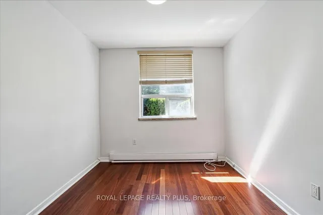 Additional image 31 of 1660 Bloor St Unit 102