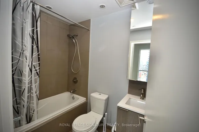 Additional image 12 of 170 Sumach St Unit 1708