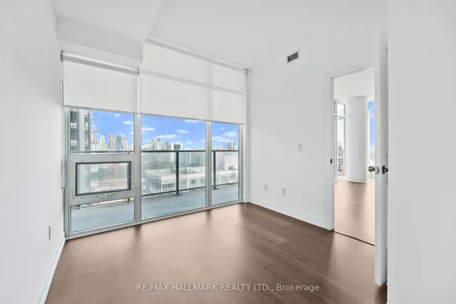 Additional image 8 of 105 George St Unit 1704