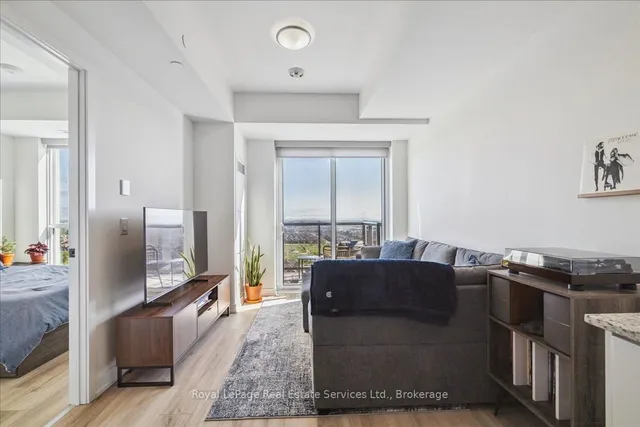 Additional image 16 of 335 WHEAT BOOM Dr Unit 2001