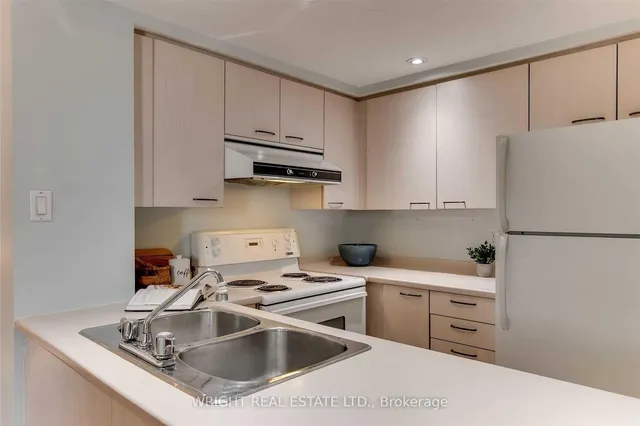 Additional image 8 of 8 Oxford St Unit 306