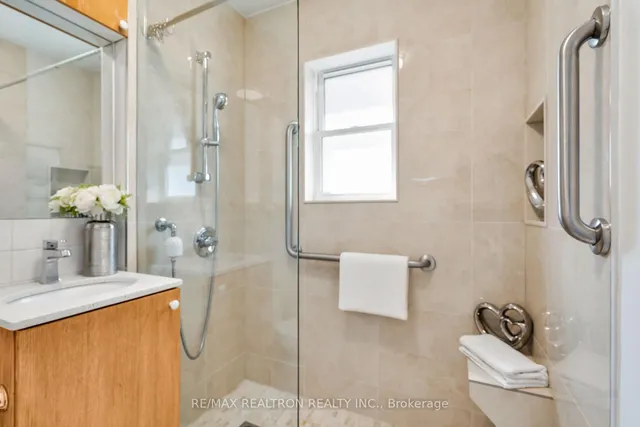 Additional image 22 of 100 Park Home Ave