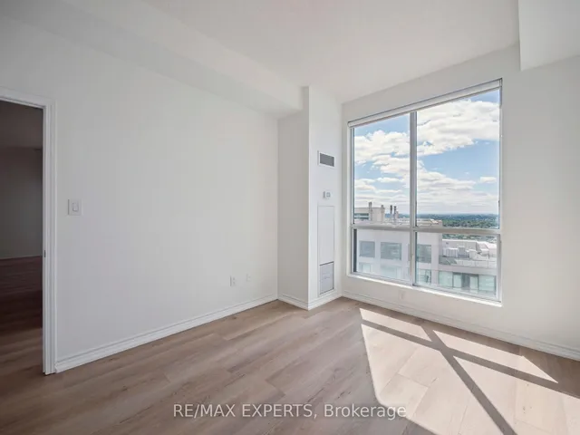 Additional image 10 of 7 Lorraine Dr Unit UPH-06