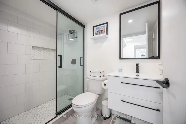 Additional image 6 of 410 Queens Quay Unit 1203