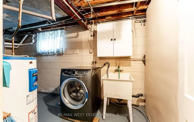 Additional image 36 of 1468 Wilson Ave