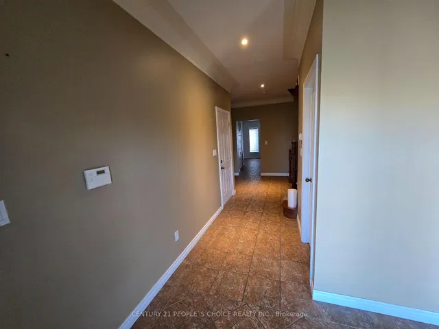 Additional image 3 of 8 Sunbeam Dr