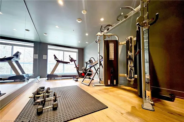 Additional image 21 of 479 Charlton Ave Unit 408