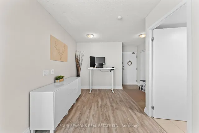 Additional image 8 of 361 Front St Unit 2510