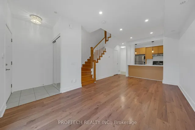 Additional image 3 of 295 Village Green Sq Unit 67