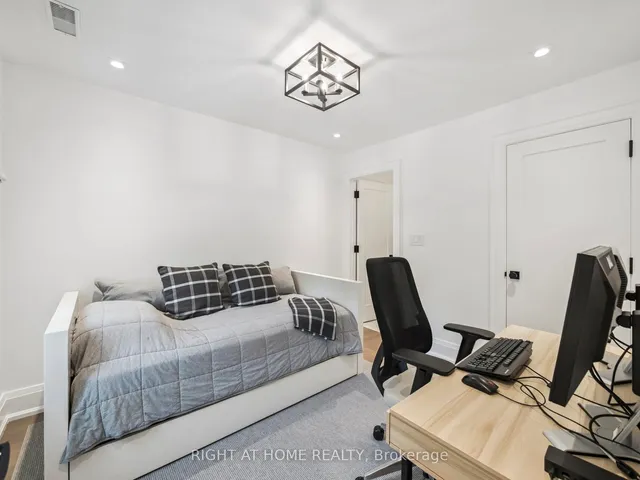 Additional image 31 of 12 Millbank Ave